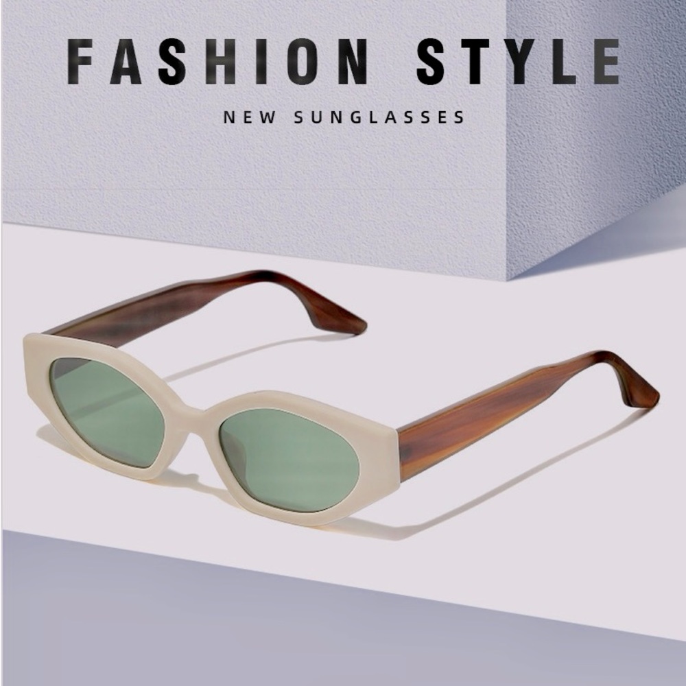 New Fashion Style Sunglasses for Men/Women
